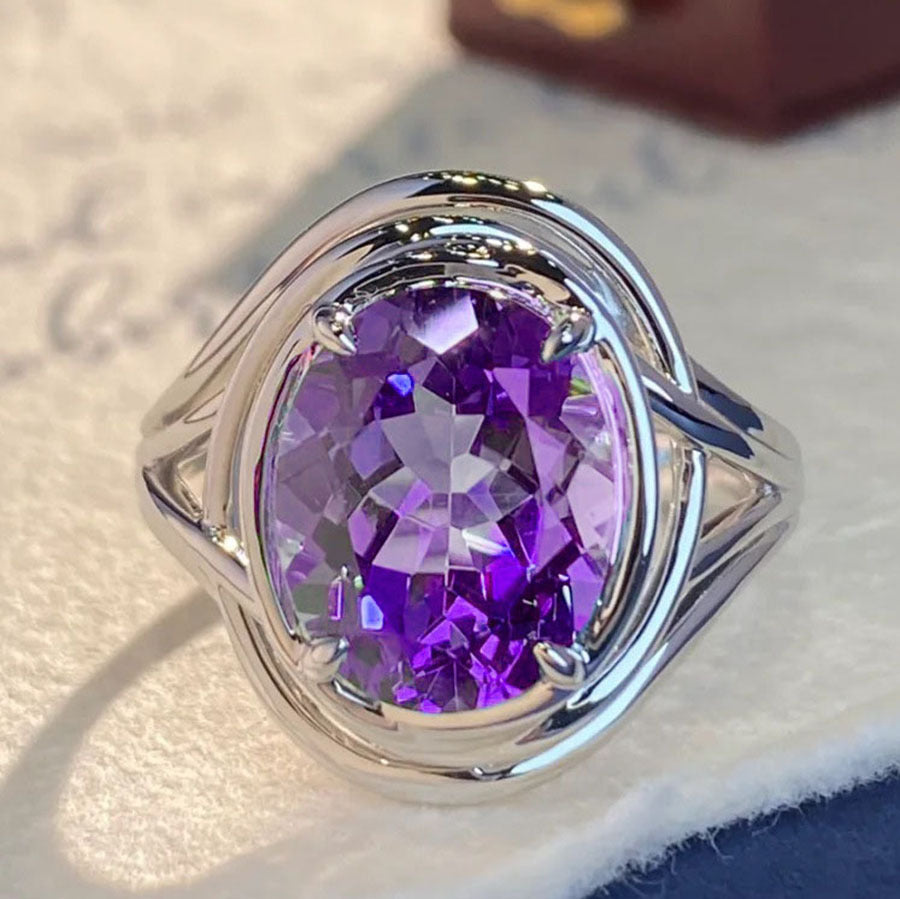 Chic Amethyst Women's Ring